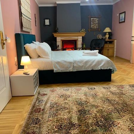 Belux Hotel 티라나 외부 사진