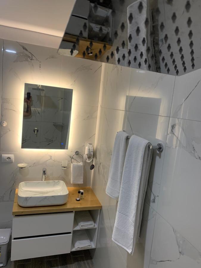 Belux Hotel 티라나 외부 사진